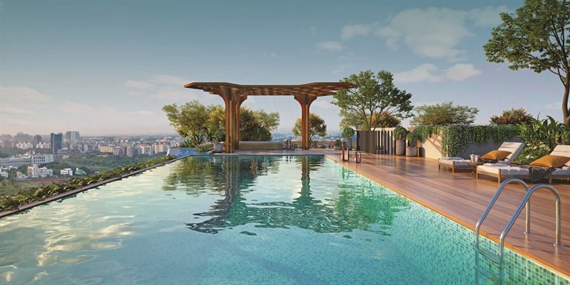 Rooftop Infinity Swimming Pool