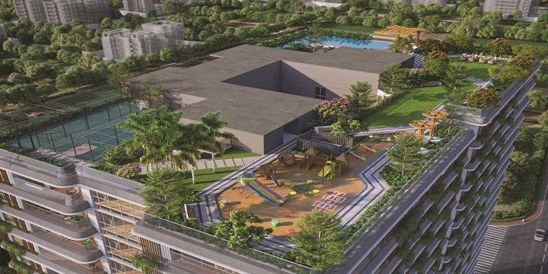 Landscaped Sky Deck